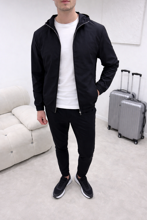 Essential Tech Tracksuit - Black