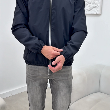 Monochrome Windbreaker (lightweight) - Black