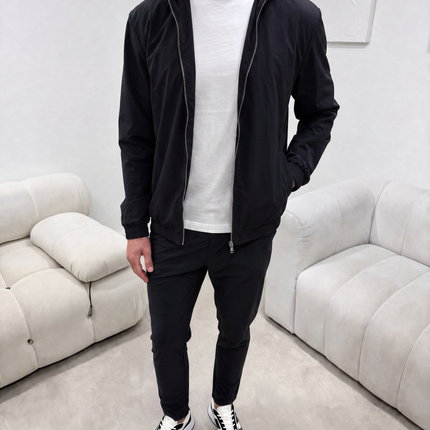 Essential Tech Tracksuit - Black