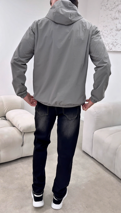 Monochrome Windbreaker (lightweight) - Grey
