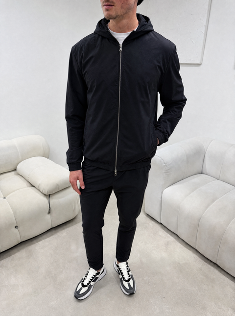 Essential Tech Tracksuit - Black