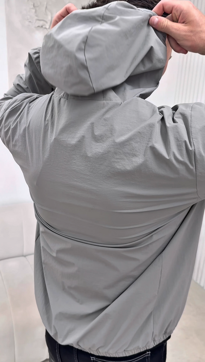Monochrome Windbreaker (lightweight) - Grey