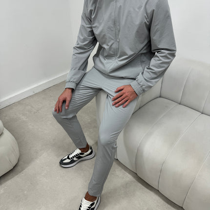 Essential Tech Tracksuit - Grey