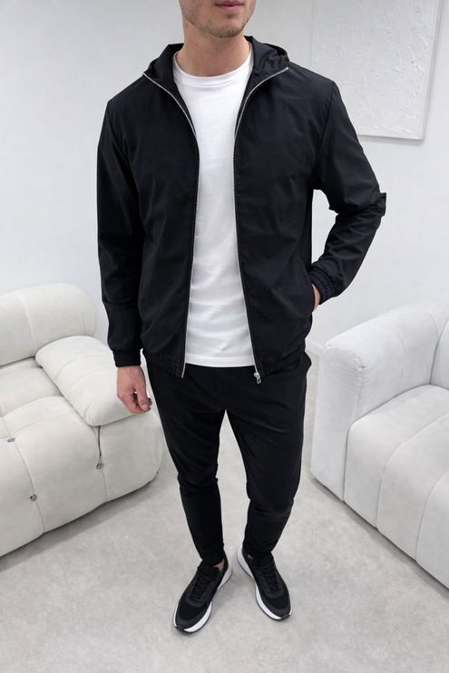Essential Tech Tracksuit - Black