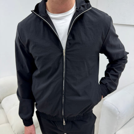 Essential Tech Tracksuit - Black