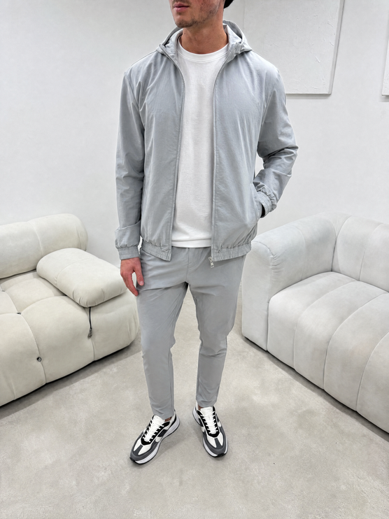 Essential Tech Tracksuit - Grey