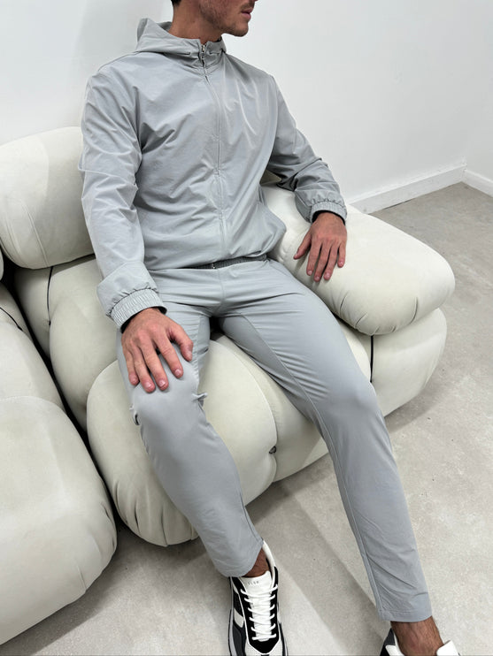 Essential Tech Tracksuit - Grey
